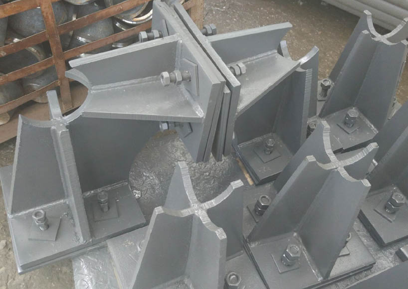 莱西煤棚网架双向支座